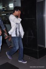 Aryan Khan snapped at airport in Mumbai on 27th June 2013 (4).JPG